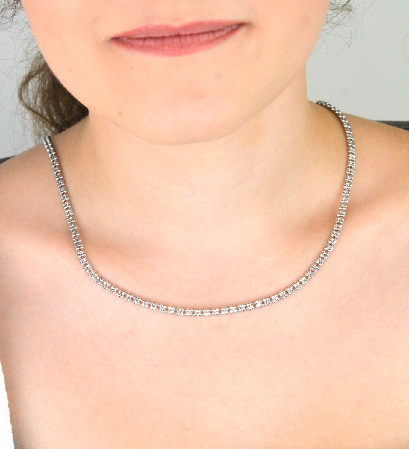 Naszyjnik srebrny z grawerowanymi kuleczkami w geometrycznym układzie - rozmiar 42cm.jpg